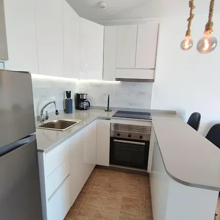 Near Jumbo Maspalomas (Gran Canaria)