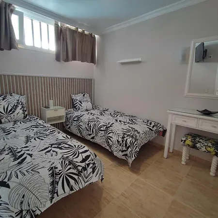 Apartment Near Jumbo