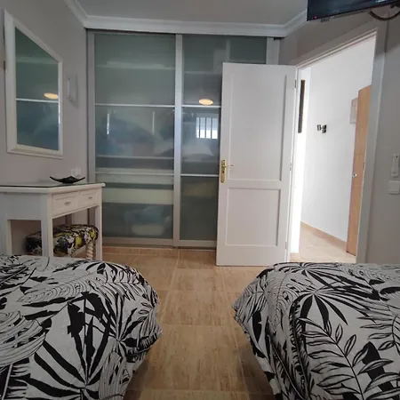 Near Jumbo * Maspalomas (Gran Canaria)