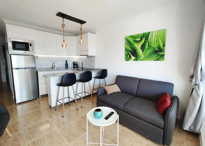 Apartment Near Jumbo